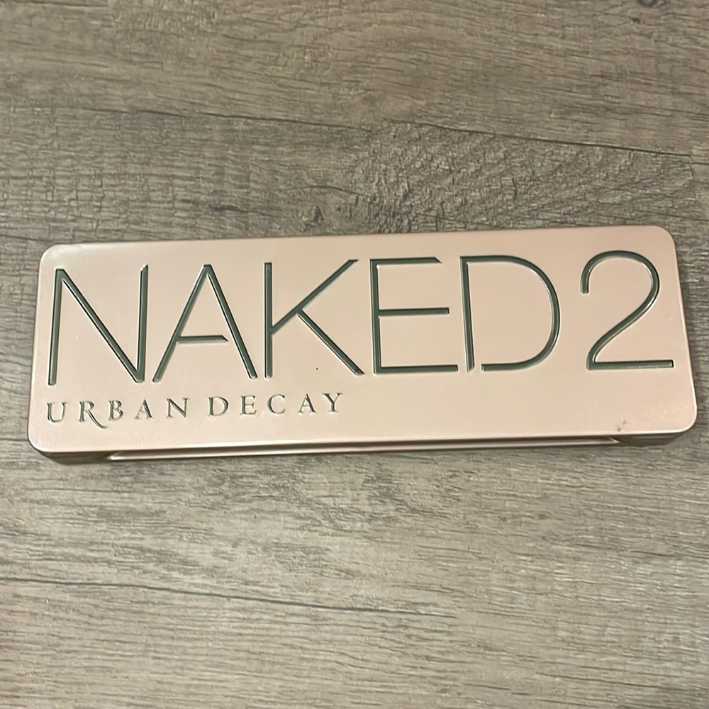 Urban Decay Naked 2 Eyeshadow Palette | Discontinued